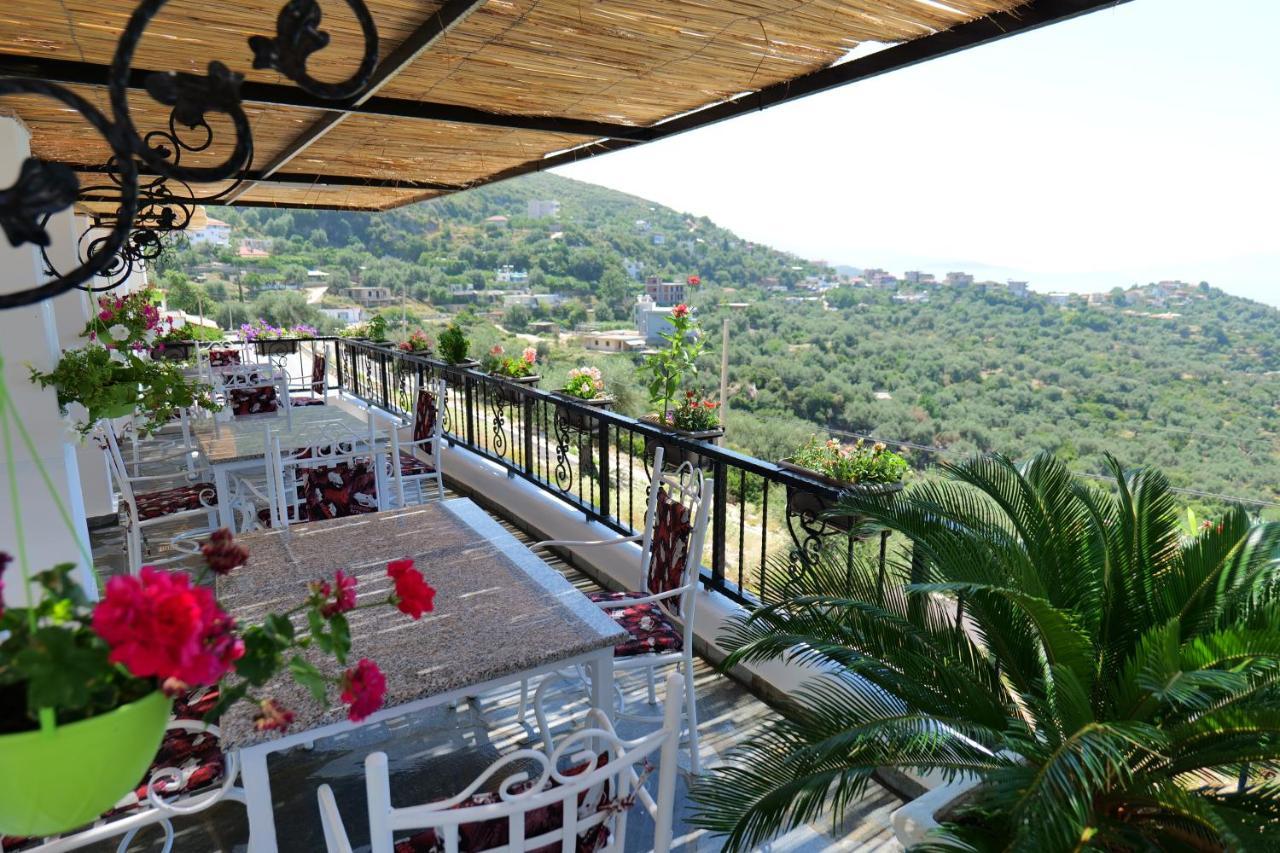 Vila Panorama Piqeras Bed & Breakfast エクステリア 写真