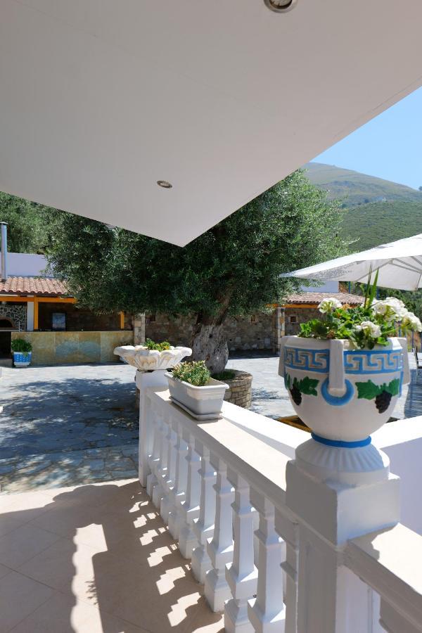 Vila Panorama Piqeras Bed & Breakfast エクステリア 写真
