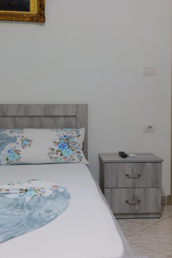Vila Panorama Piqeras Bed & Breakfast エクステリア 写真
