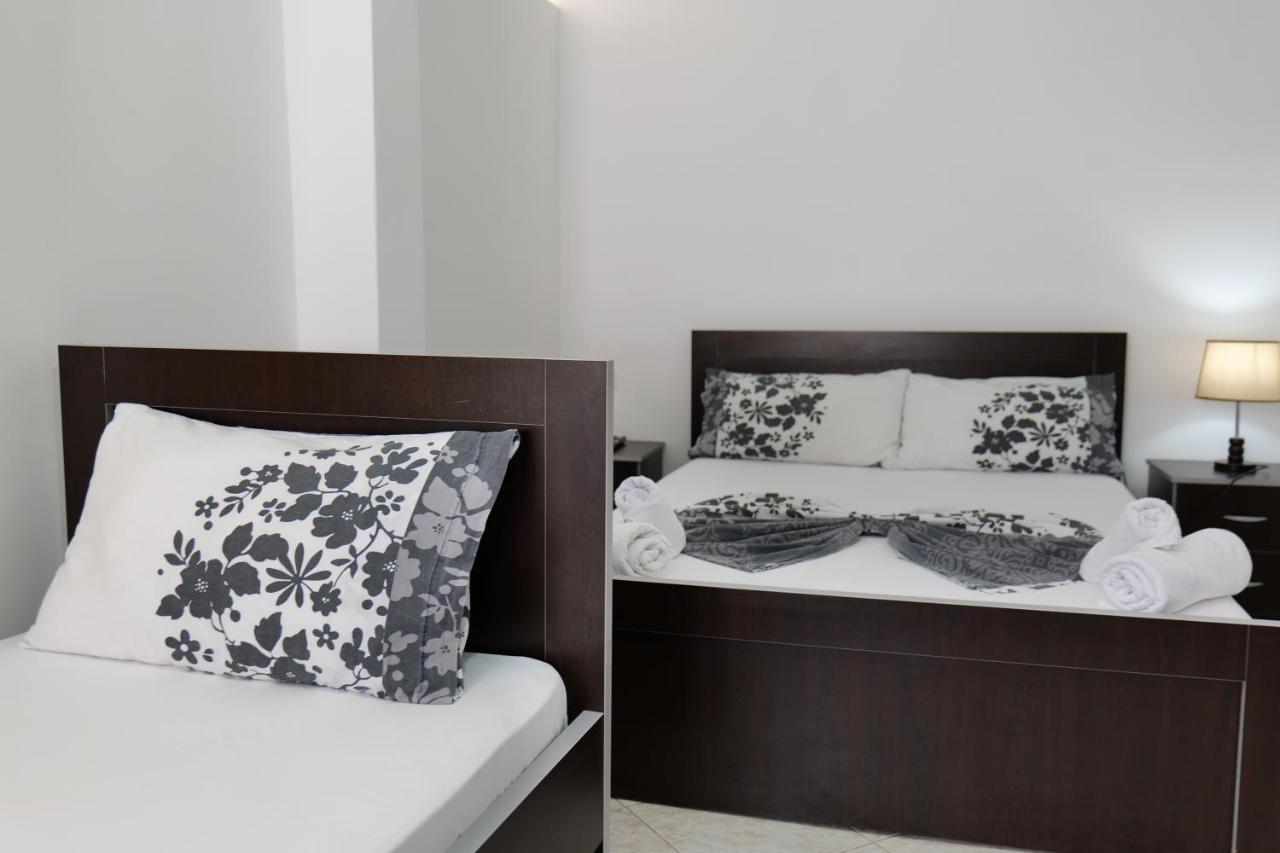 Vila Panorama Piqeras Bed & Breakfast エクステリア 写真