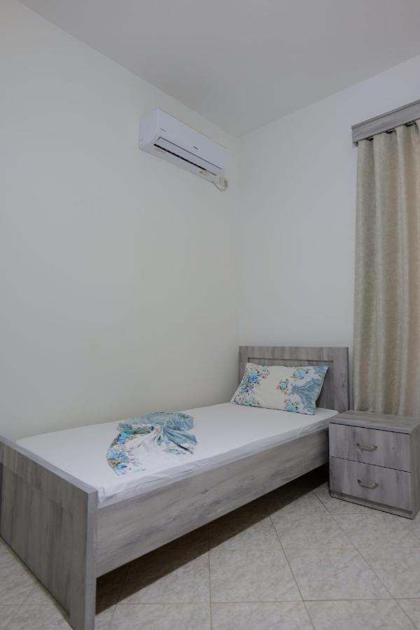 Vila Panorama Piqeras Bed & Breakfast エクステリア 写真