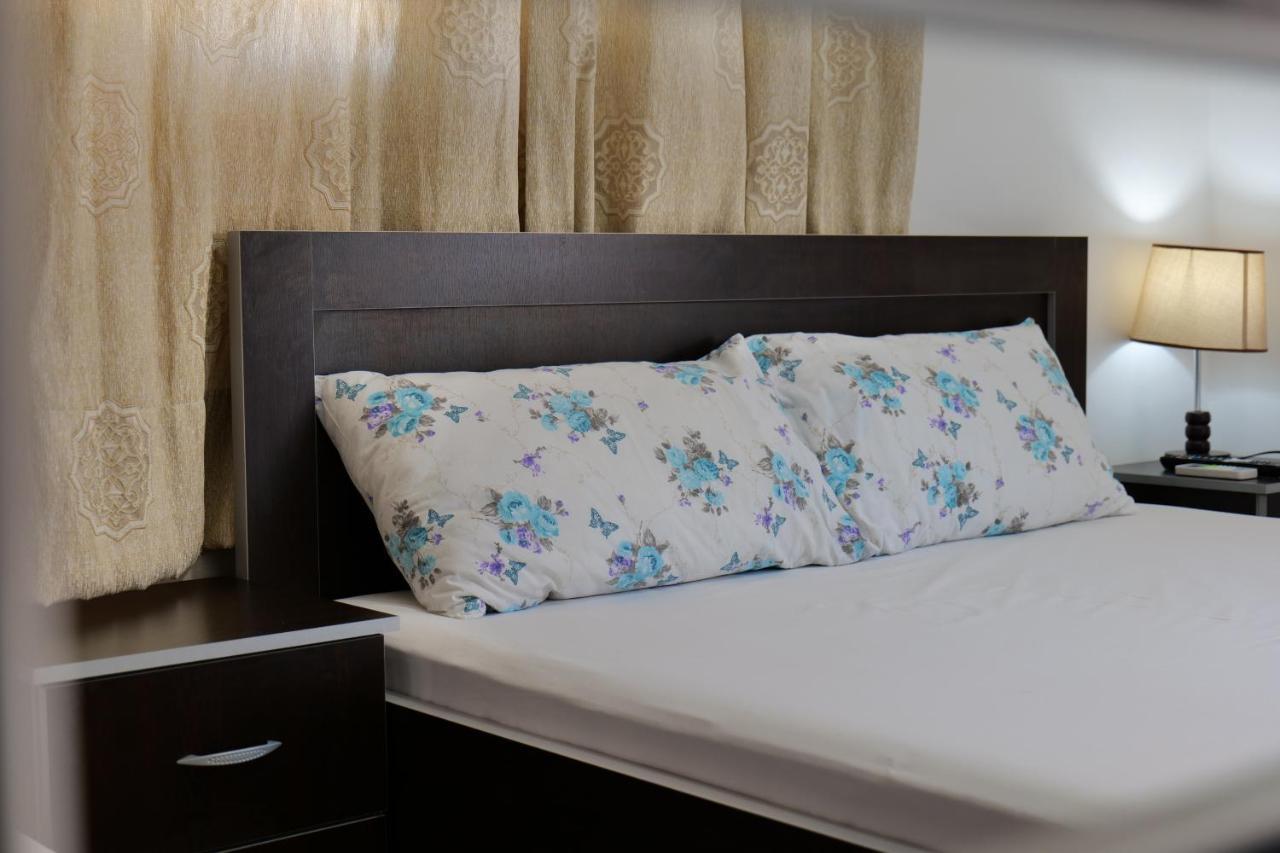 Vila Panorama Piqeras Bed & Breakfast エクステリア 写真